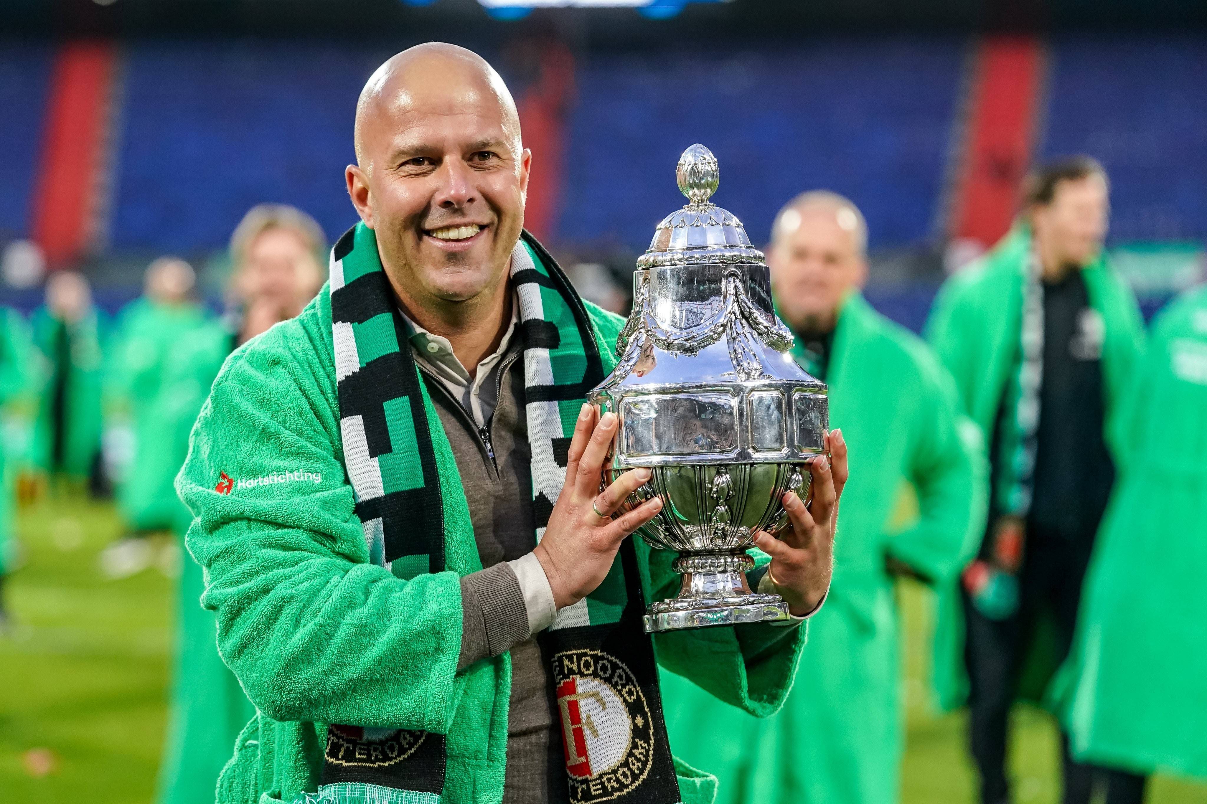 关于利物浦签下巴西后卫，助力球队提升防线实力的信息