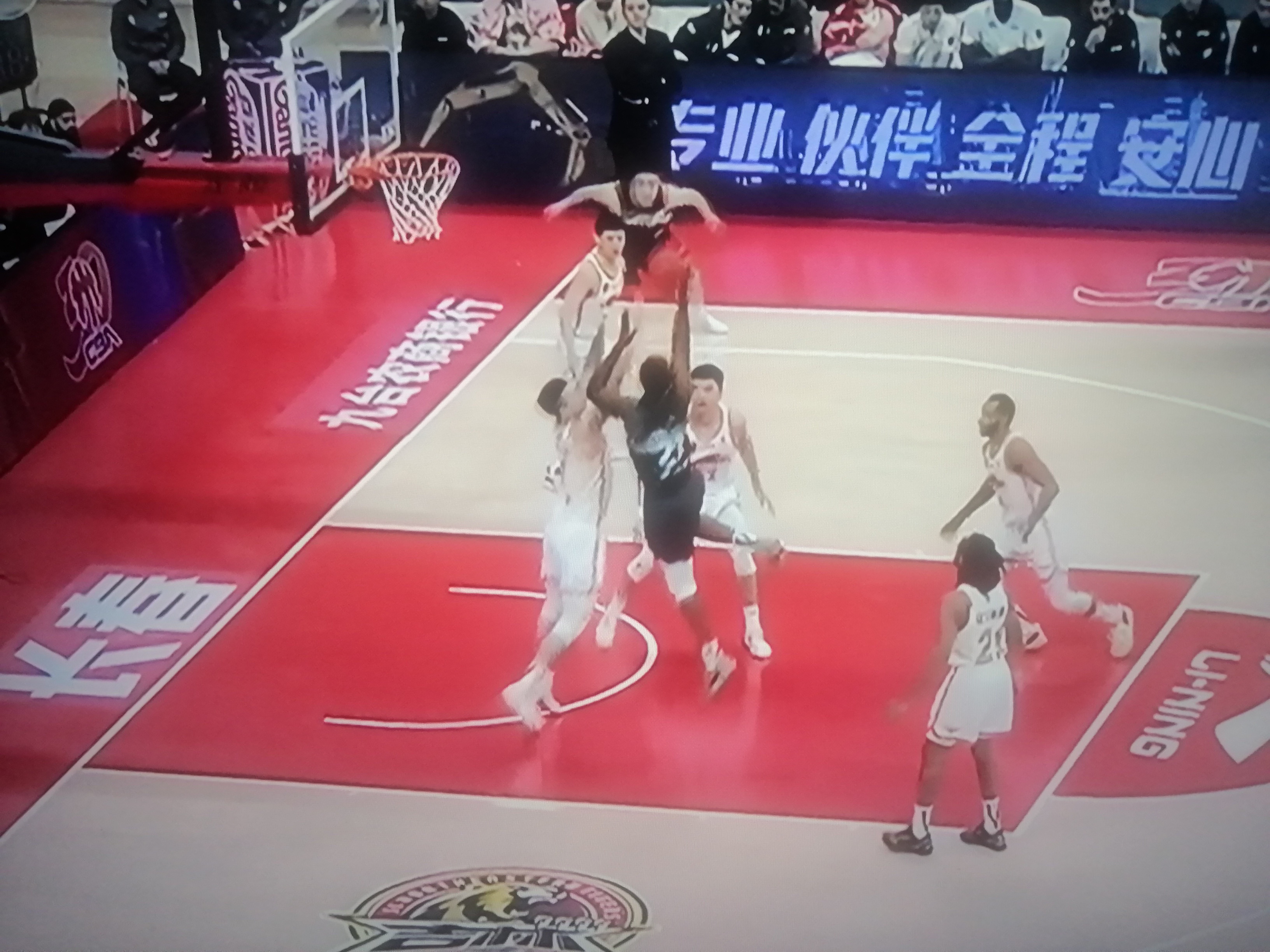 辽宁男篮力克深圳队，取得副班长胜仗士气大振的简单介绍