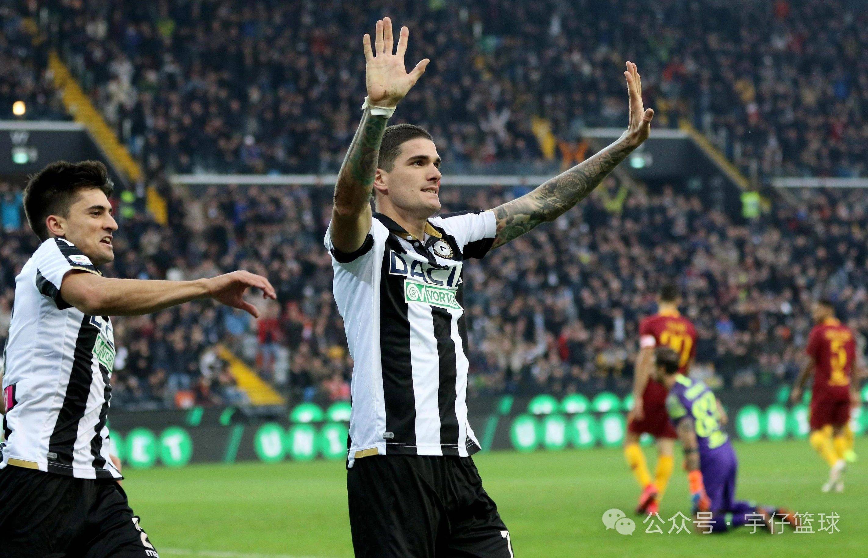 里尔客场不敌对手，遭遇法甲失利