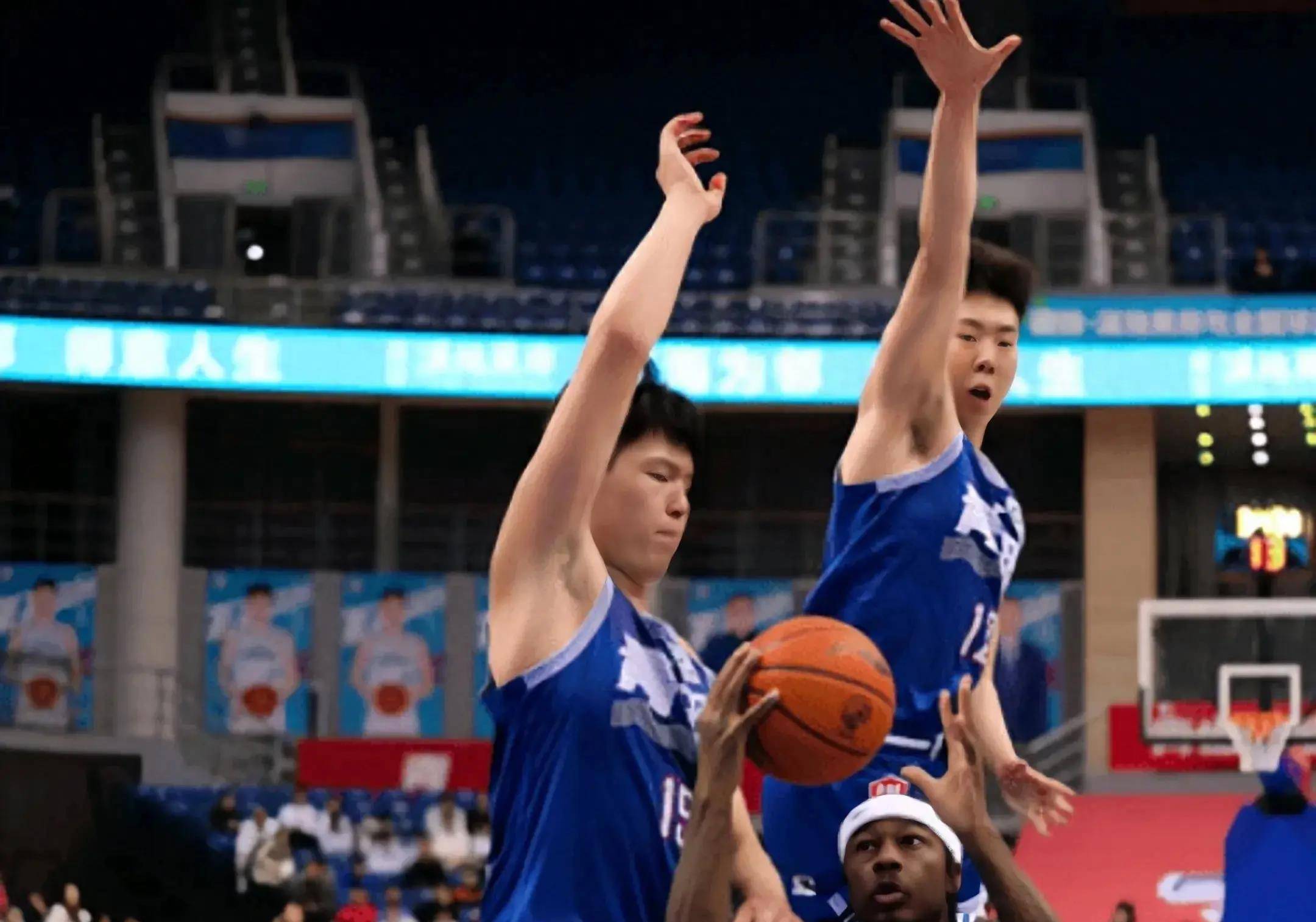 青岛黄海主场大胜，重获提振信心