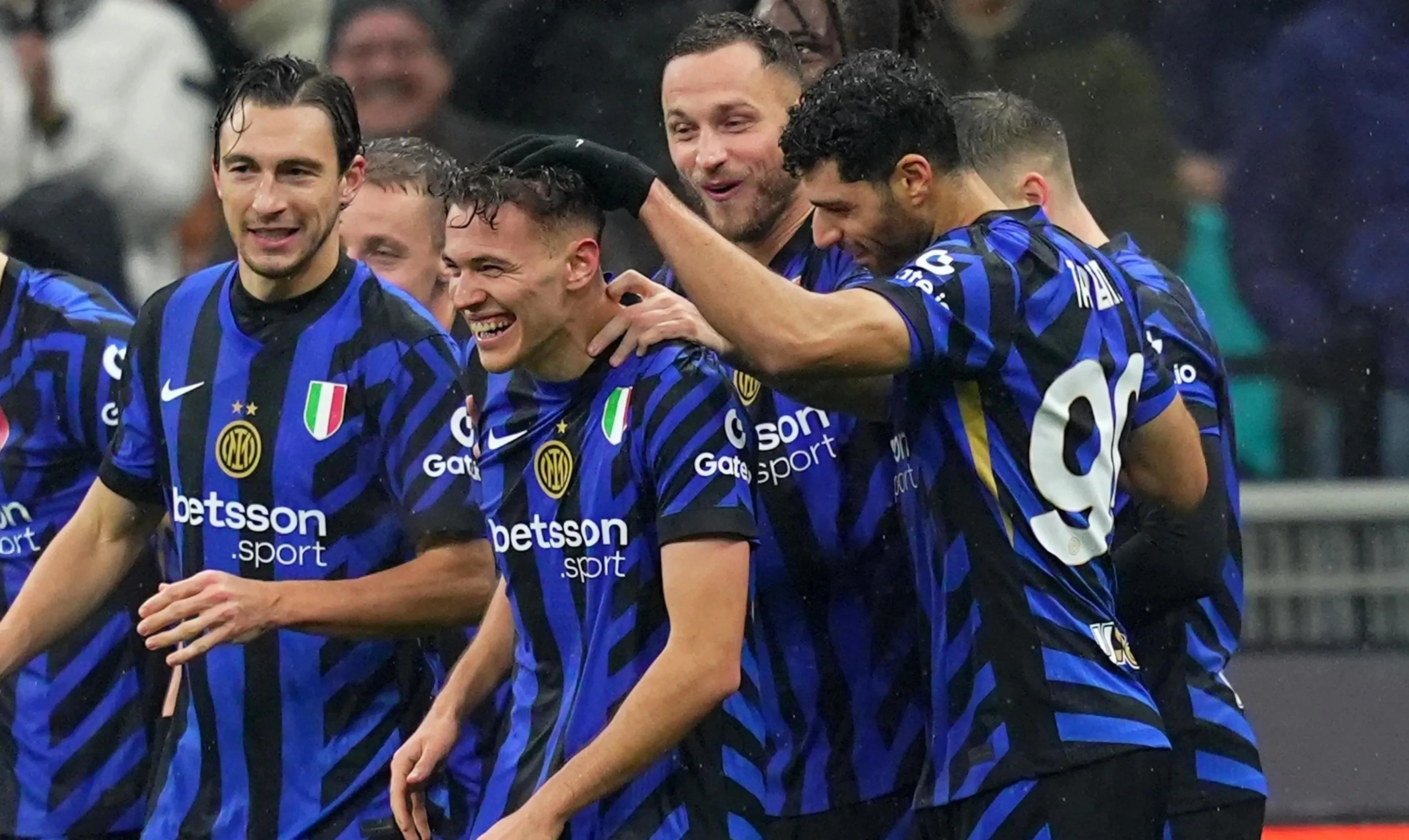 意大利国内联赛复赛，球队们展开激烈争夺