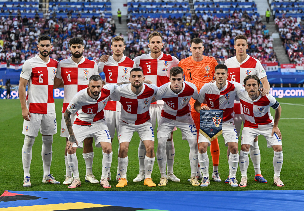 意大利足球赛场上的硬仗大战