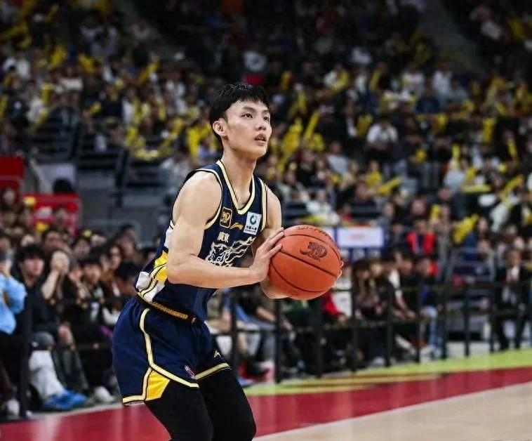 广东宏远胜山东，取得九连胜！的简单介绍