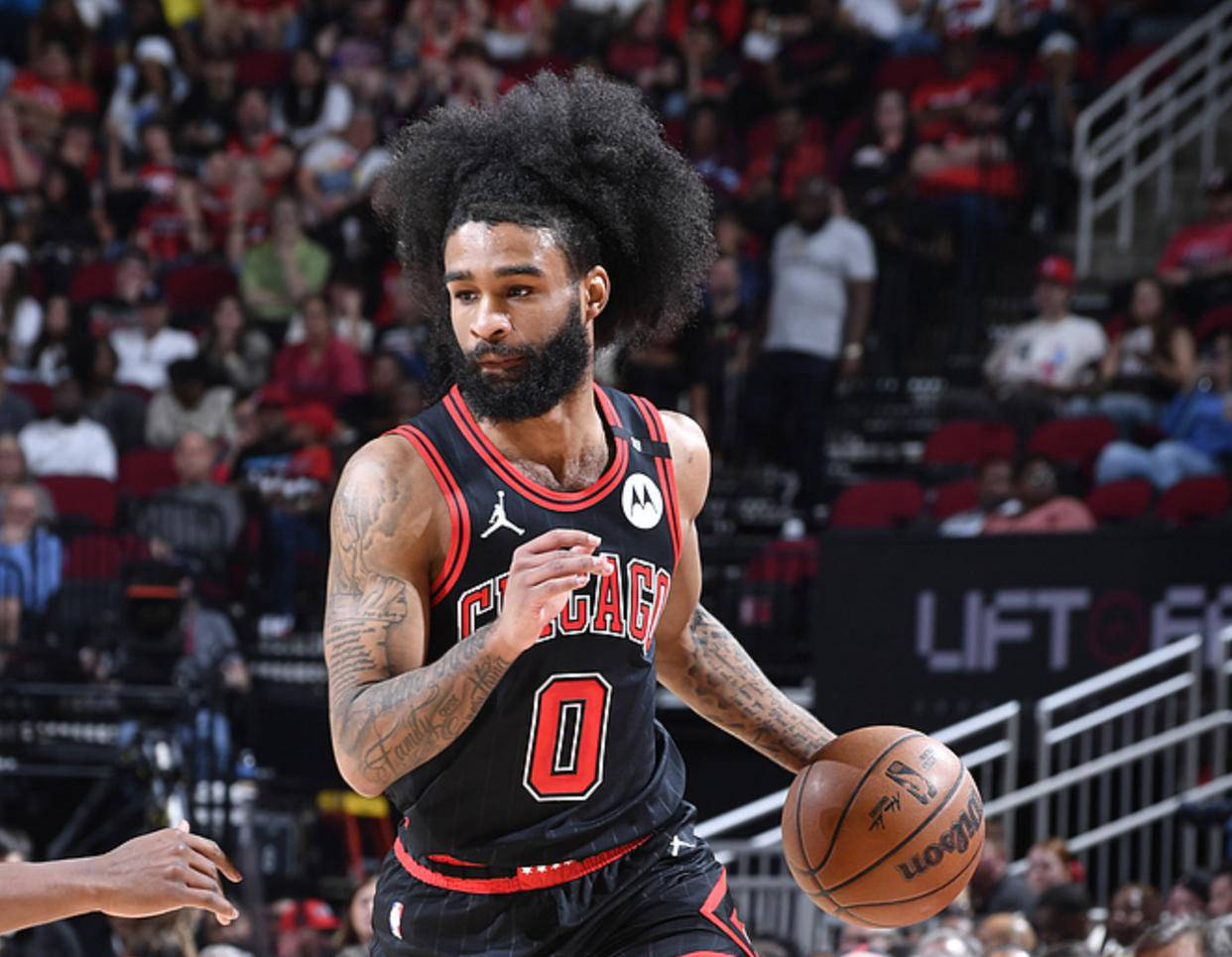 火箭击败黄蜂，取得重要胜利