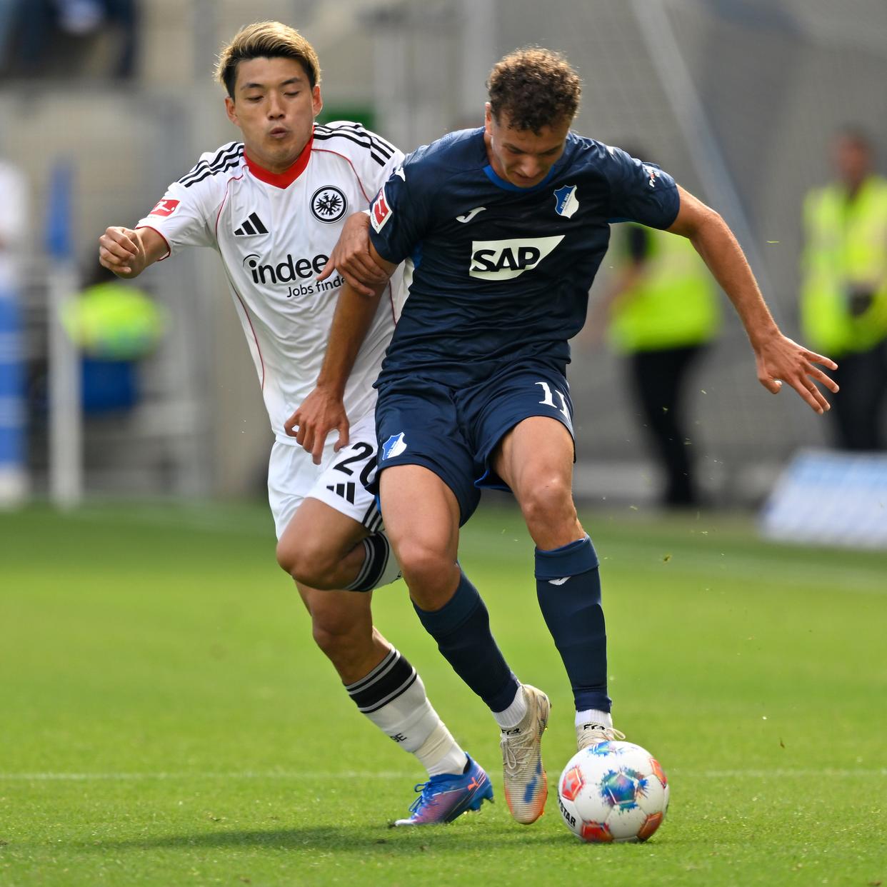 霍芬海姆将在客场对阵摩纳哥，胜者晋级