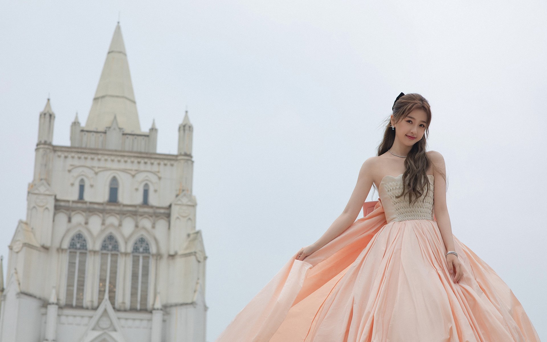 防守致胜！保罗锁死对手助黄蜂关键战突围深圳队