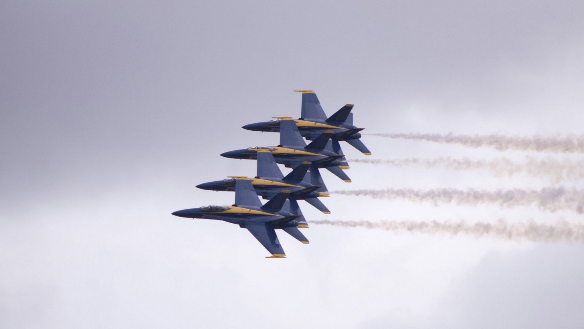 东决关键战焦点战,墨西哥争冠战胜出厄瓜多尔