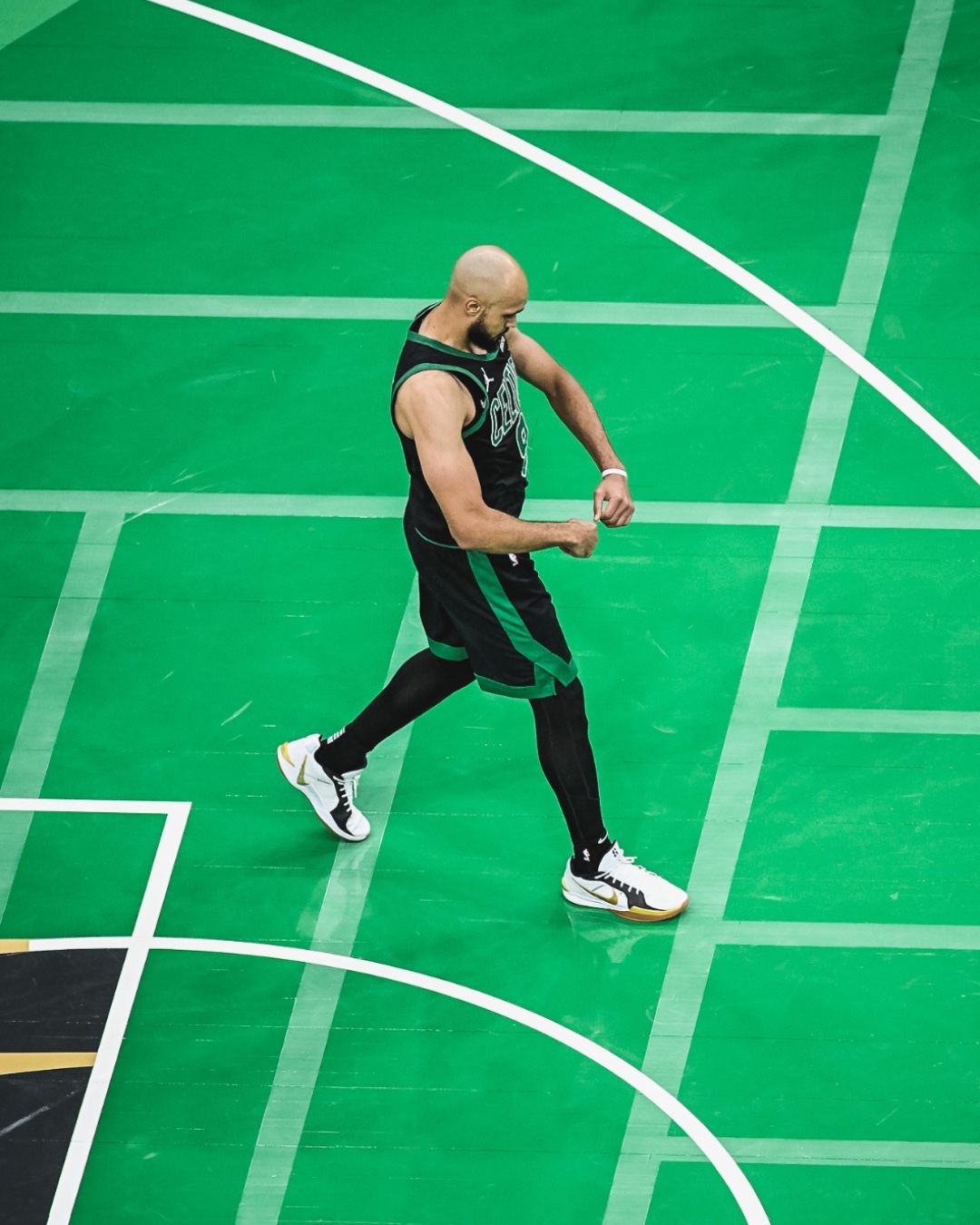 德甲争冠战焦点战,凯尔特人制霸活塞 德甲争冠战焦点战,凯尔特人制霸活塞