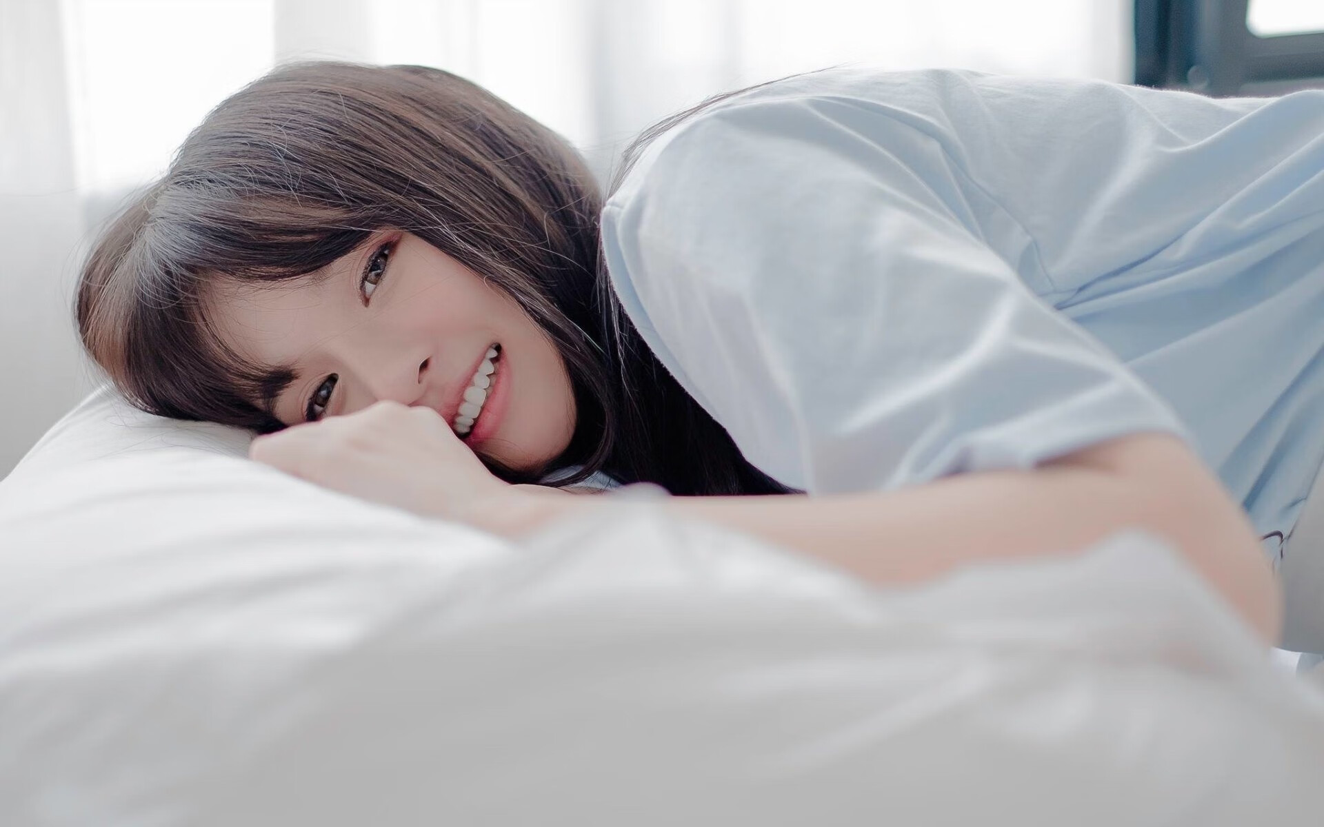 韩国血拼希腊,皮克化身关键先生定胜负