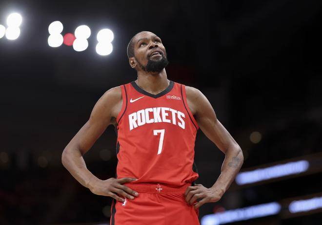 欧冠决赛之夜,杜兰特舞台越大越强 欧冠决赛之夜,杜兰特舞台越大越强